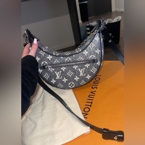 louis vuitton loop bag